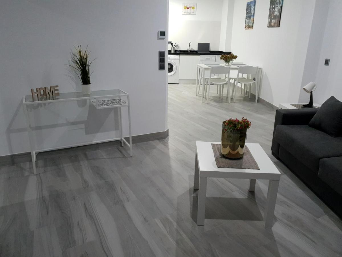 Apartamentos Gran Plaza De Nerja Eksteriør billede