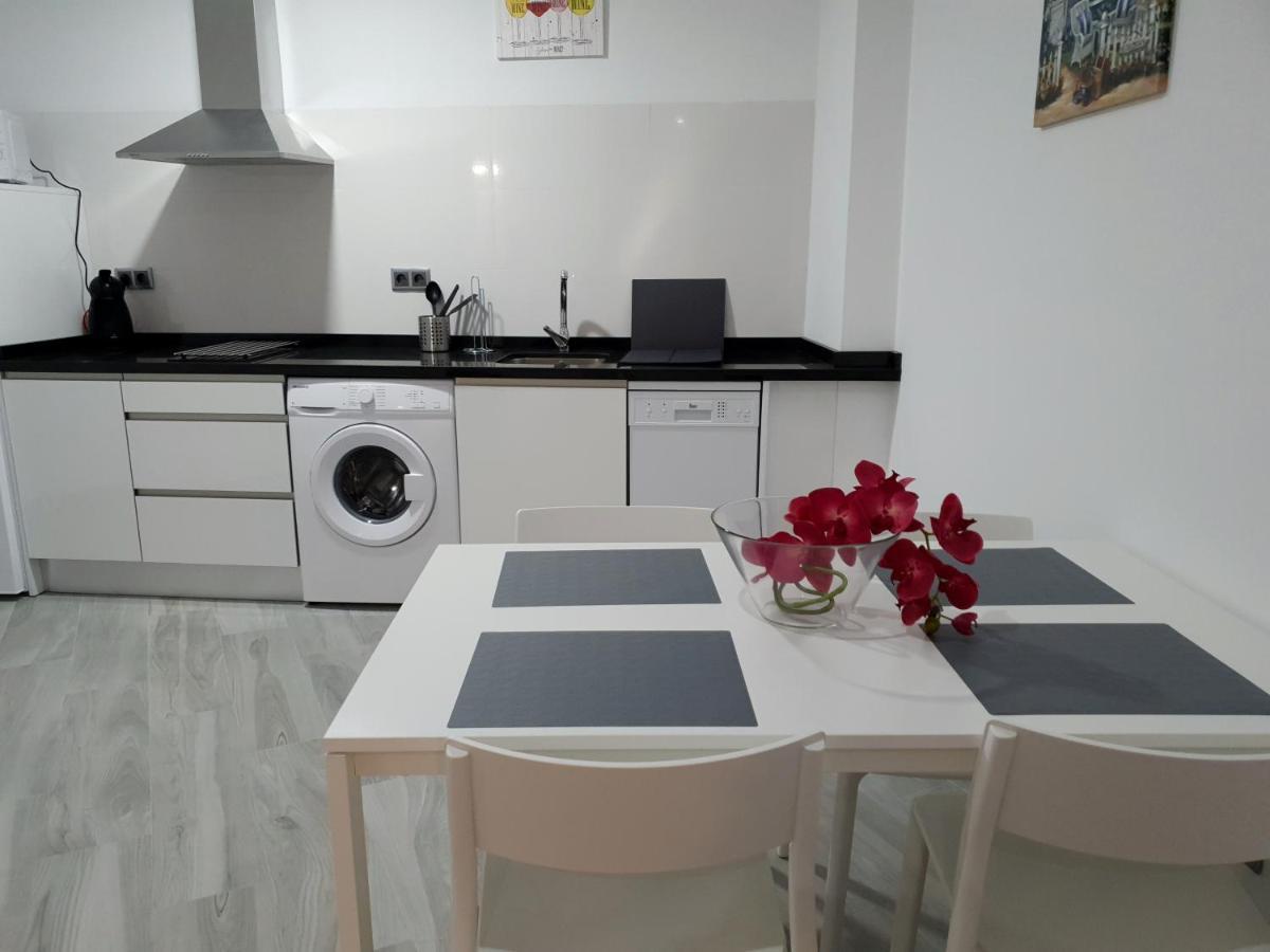 Apartamentos Gran Plaza De Nerja Eksteriør billede